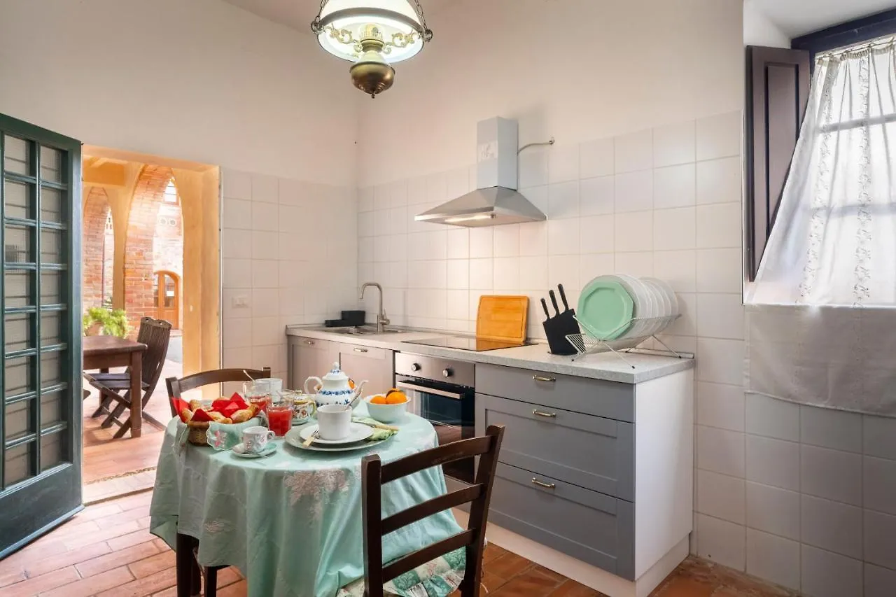 Farm stay Tenuta I Mandorli Peccioli