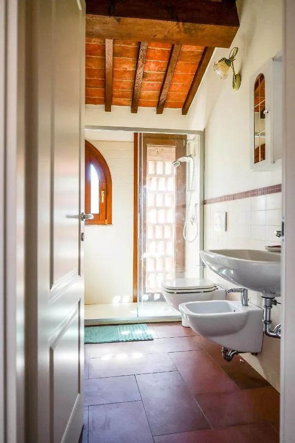 Farm stay Tenuta I Mandorli Peccioli Italy