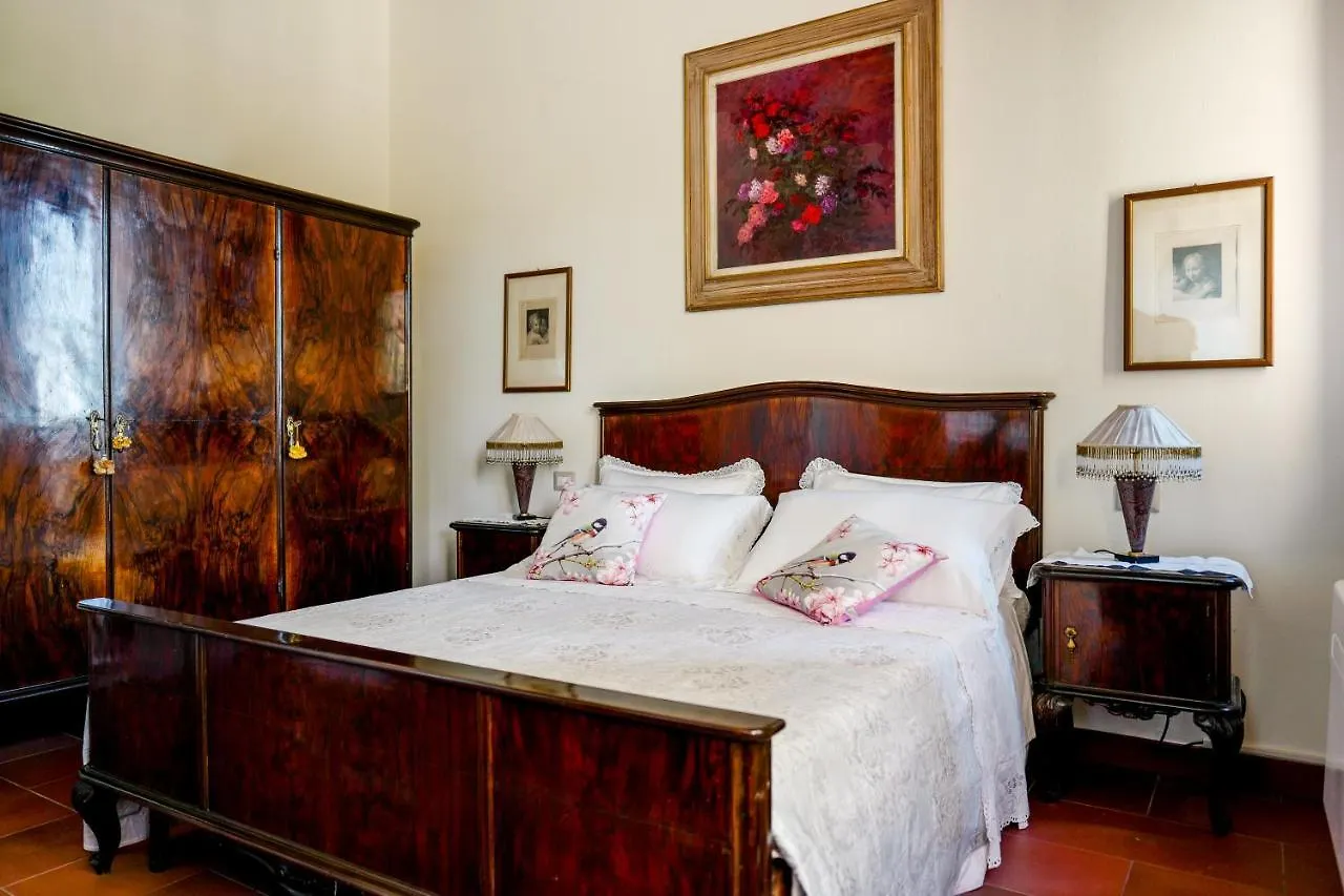 Farm stay Tenuta I Mandorli Peccioli